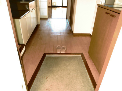 茨城県土浦市木田余東台２丁目 玄関