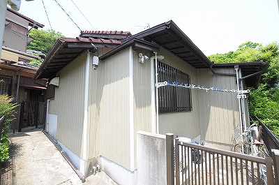 新高田・岡田アパートＡ棟 101号室 外観