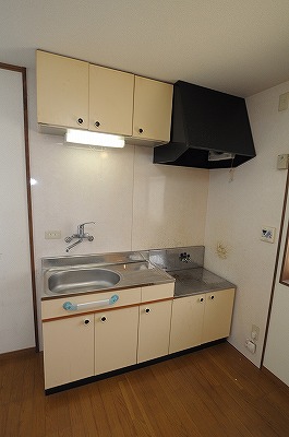 新高田・岡田アパートＡ棟 キッチン