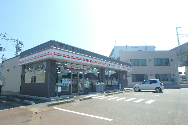 Mond女池上山 コンビニ