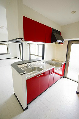 コンクルージョンフォート キッチン