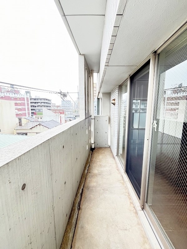 ＣＹＧＮＵＳ（シグナス） ベランダ