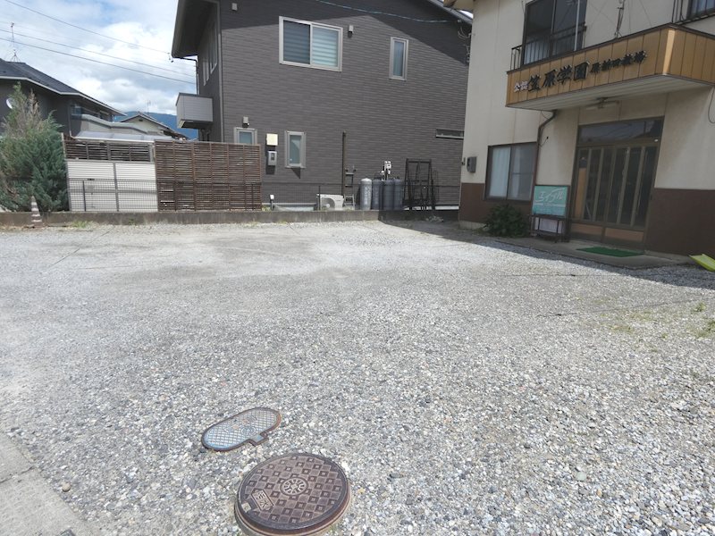 笠原学園原新田教場アパート 駐車場