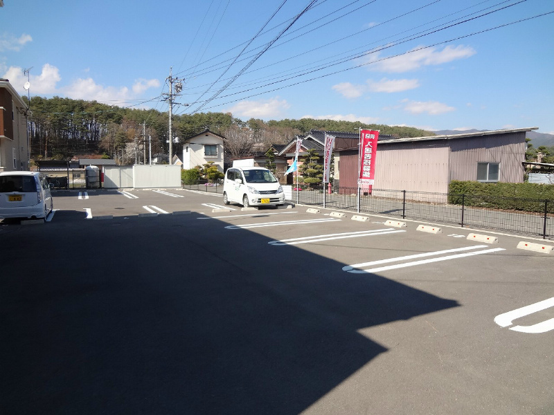 アークス川手Ａ 駐車場