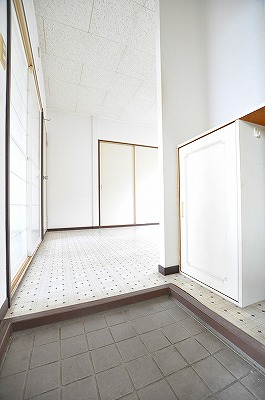 サンシティ栄　Ｂ棟 玄関
