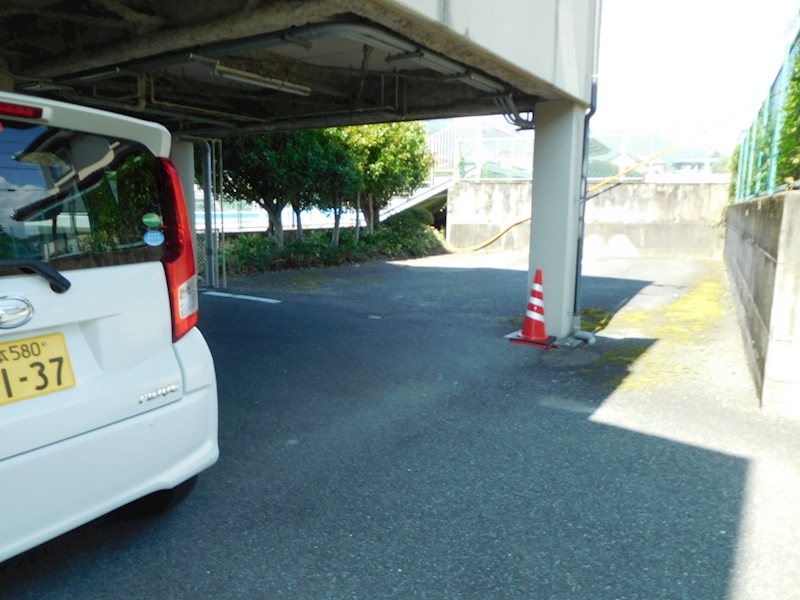 ヴァンベールＭａｙ 駐車場