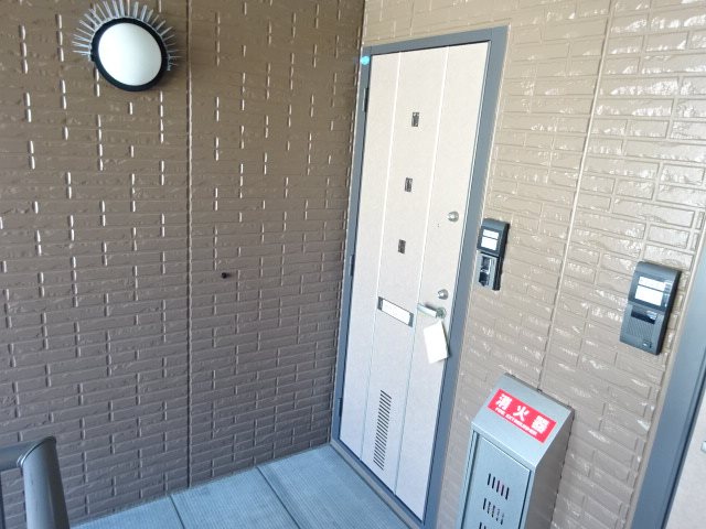 クラテールN　B棟 エントランス