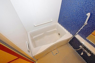 ニューリバー三萩野 風呂画像