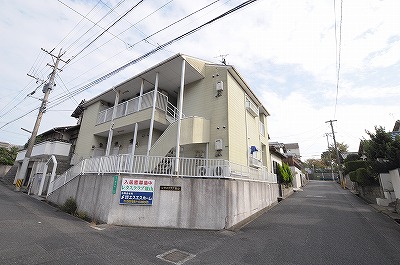 レタスクラブ皿山  206号室 外観