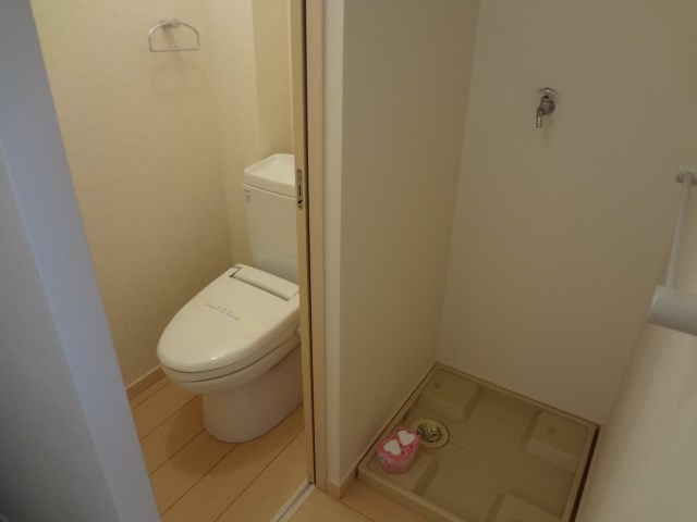 Wing戸塚II トイレ