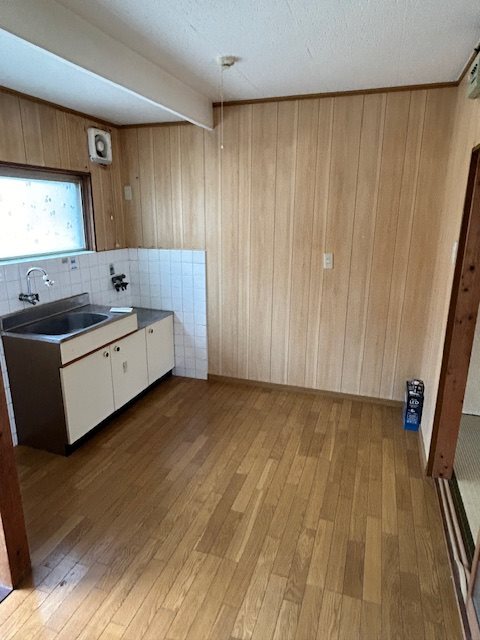 樫原中垣外貸家 リビング