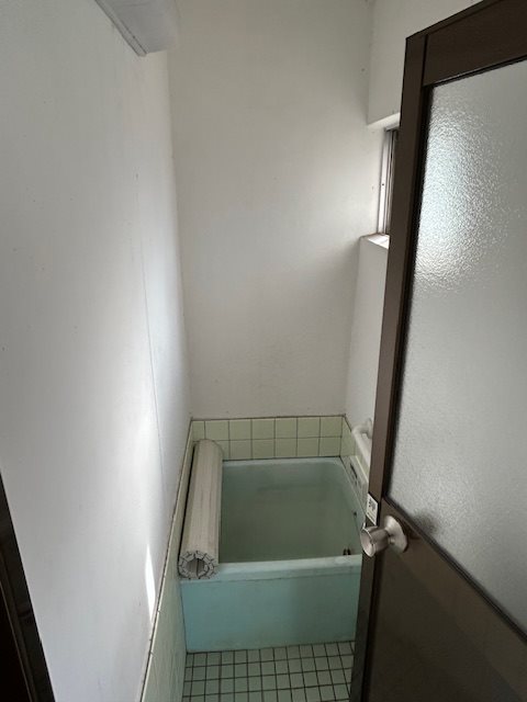 樫原中垣外貸家 風呂画像