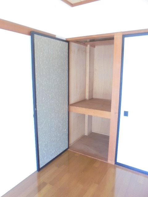 ウエストⅠ 収納