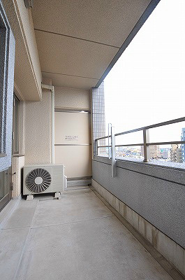 ニューサンリバー１４番館 ベランダ