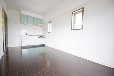 グランディ下曽根  リビング