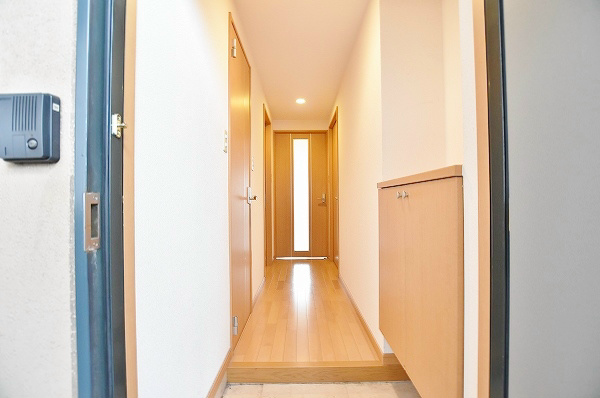 Ｊースクエア 玄関