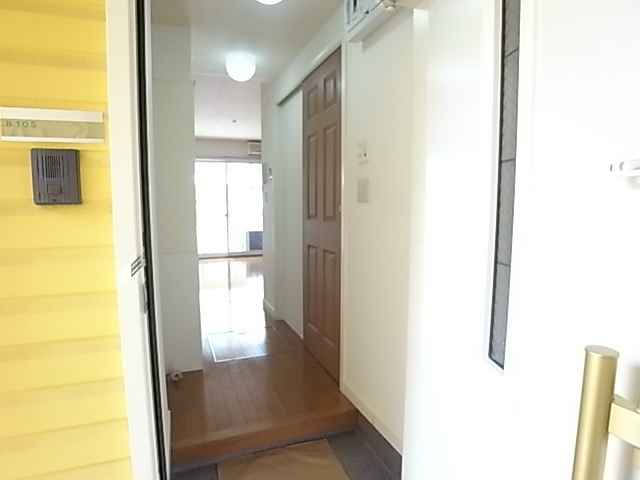 ミルクリーク野菊野Ｂ棟 玄関