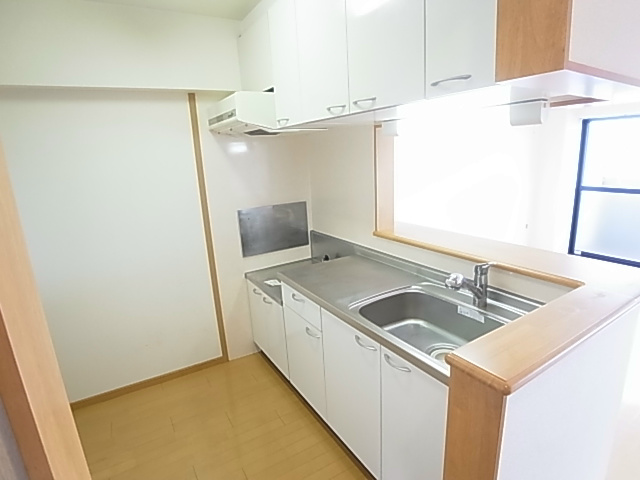 ハイエスト　クレディア キッチン