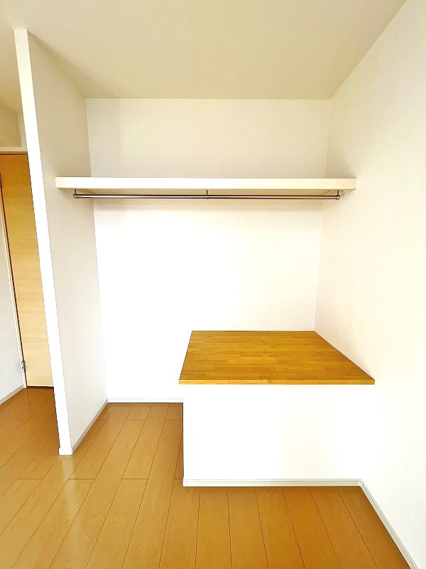 エスカーザ その他5