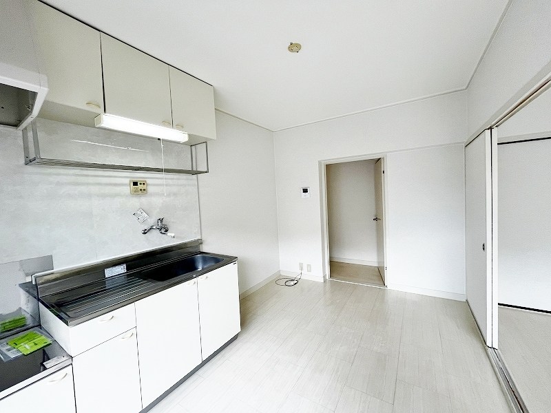 御告川ハイツ リビング