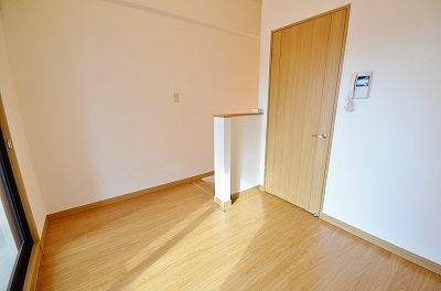 フルールドパリス ベッドルーム