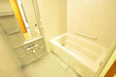 ＮＥＷ ＳＵＮ ＲＩＶＥＲ １３番館（ニューサンリバー１３番館） 風呂画像