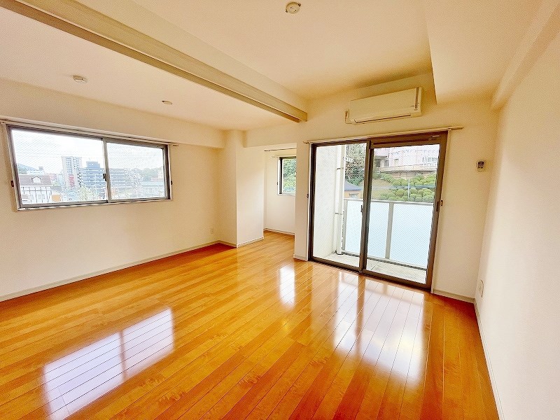 マーベラスハイム  リビング