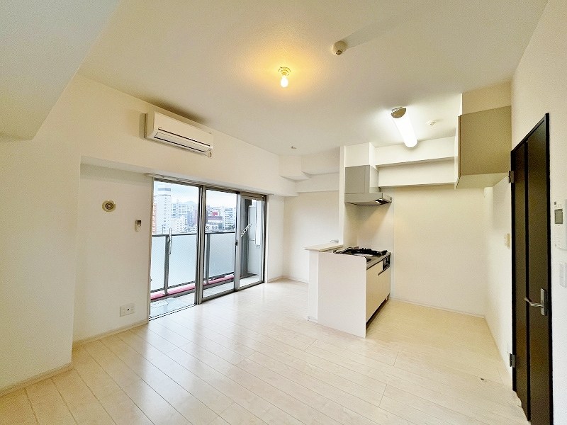 ERIOS COURT 中津口（エリオスコート中津口） リビング