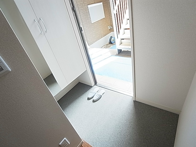 バリスサイトＦ 玄関