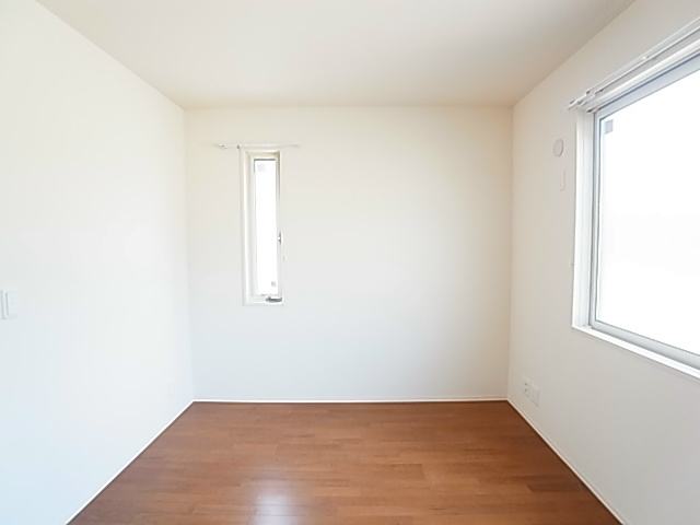 バリスサイトＦ ベッドルーム