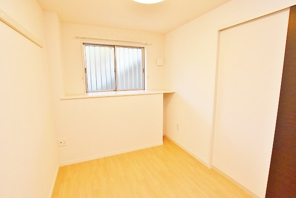 ＢＭ　ＧＡＲＤＥＮ（ビーエムガーデン） ベッドルーム