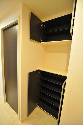 ル・ヴァン・リブレ 玄関