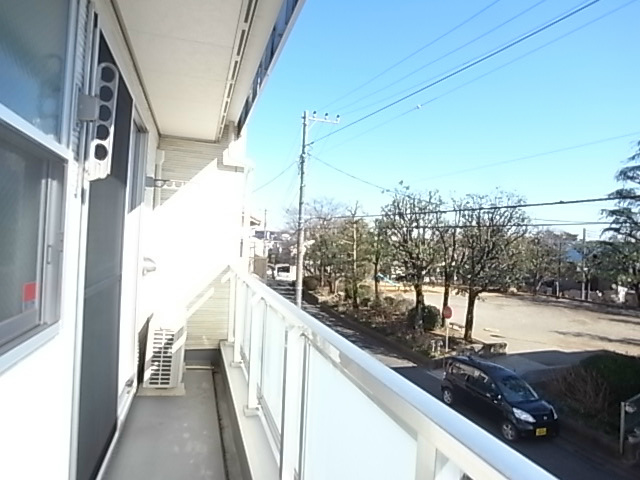リブリ・Y.T常盤平 ベランダ