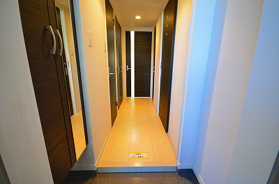 アヴァンセ井堀 玄関