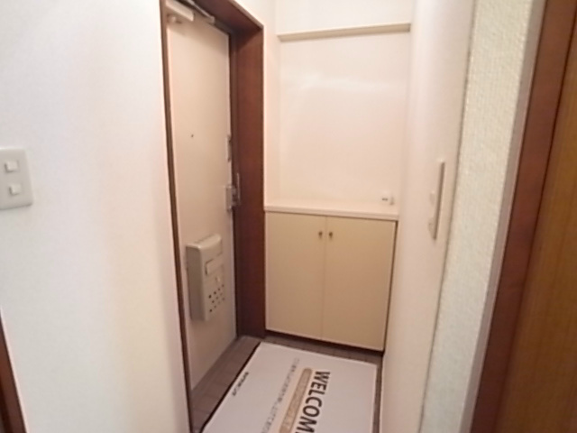 ルイメゾン2 玄関