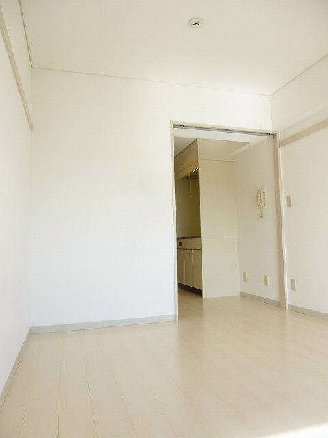 ヴァンカートル リビング