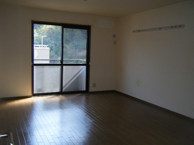 テンハロンベット リビング