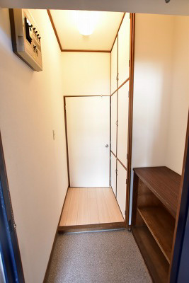 角田ビル片野新町 玄関