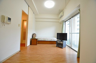 寿山ビル リビング