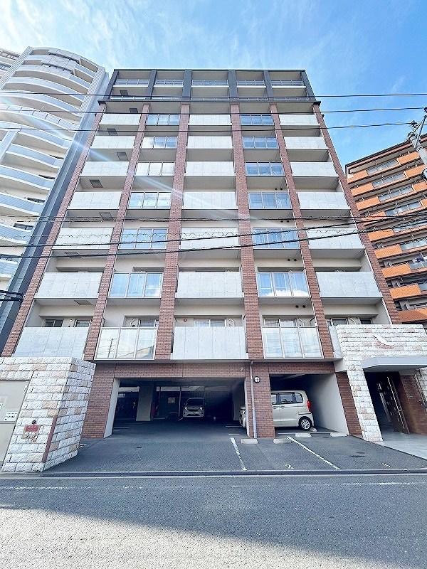 プルーム下到津  602号室 外観