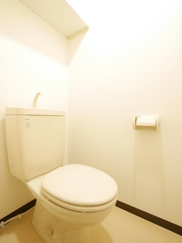 ロイヤルガーデン弐番館 トイレ
