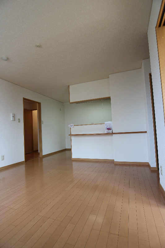 ロージュマン黄金町 リビング