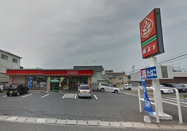 ロージュマン黄金町 コンビニ