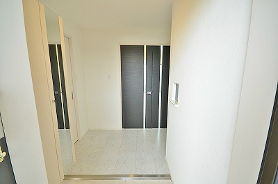 Bay Side Asano(ベイサイド浅野)  玄関