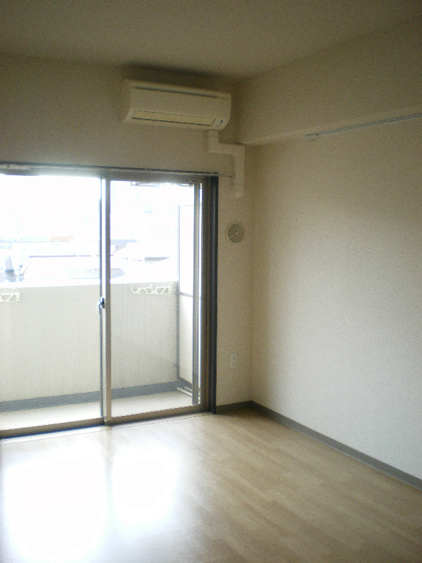 ウィズ丸子通 リビング