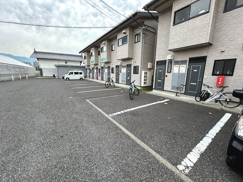 稼ぐ家姫２０号 駐車場