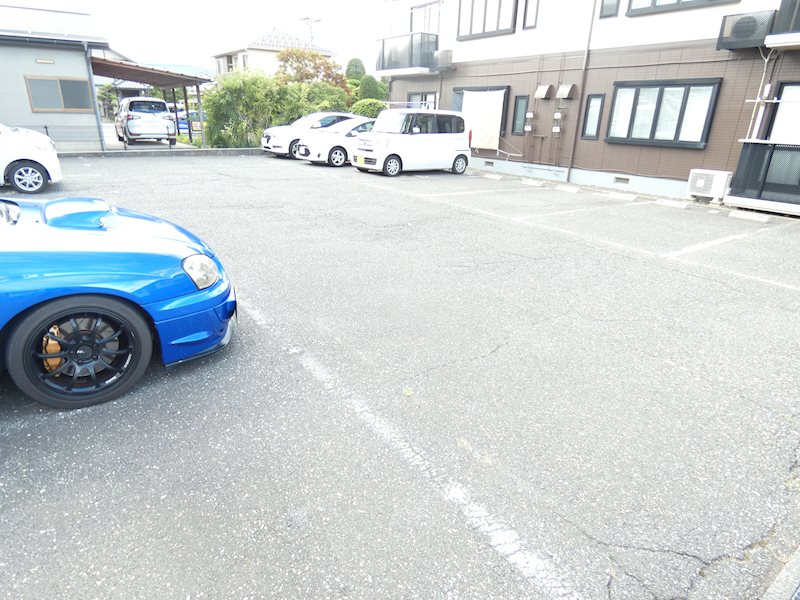 DIAS　OANA　Ａ 駐車場