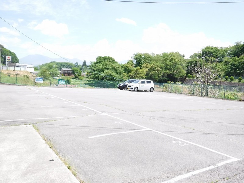 サンサイドエイト 駐車場