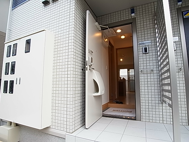 Ｂｅｌｌａ　Ｌｕｃｅ（ベラルーチェ） 玄関