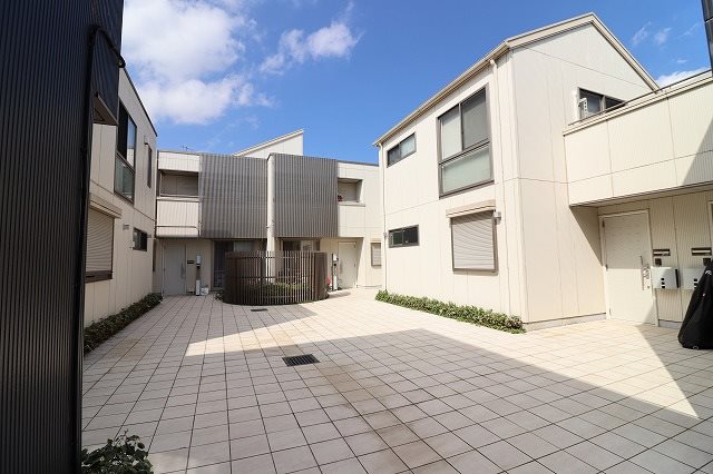 フォレスト　スクェア エントランス